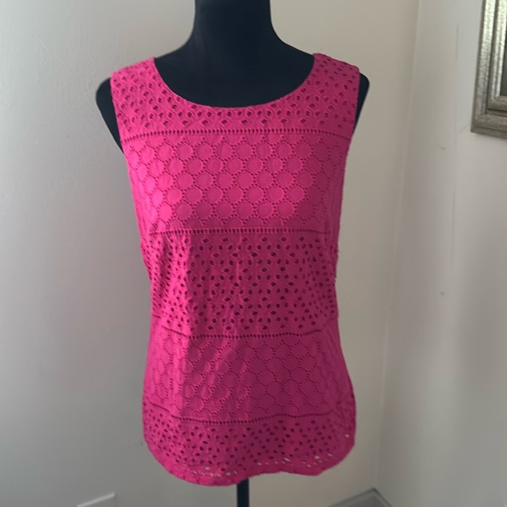 Banana Republic Sz S‎ pink eyelet sleeveless top blouse